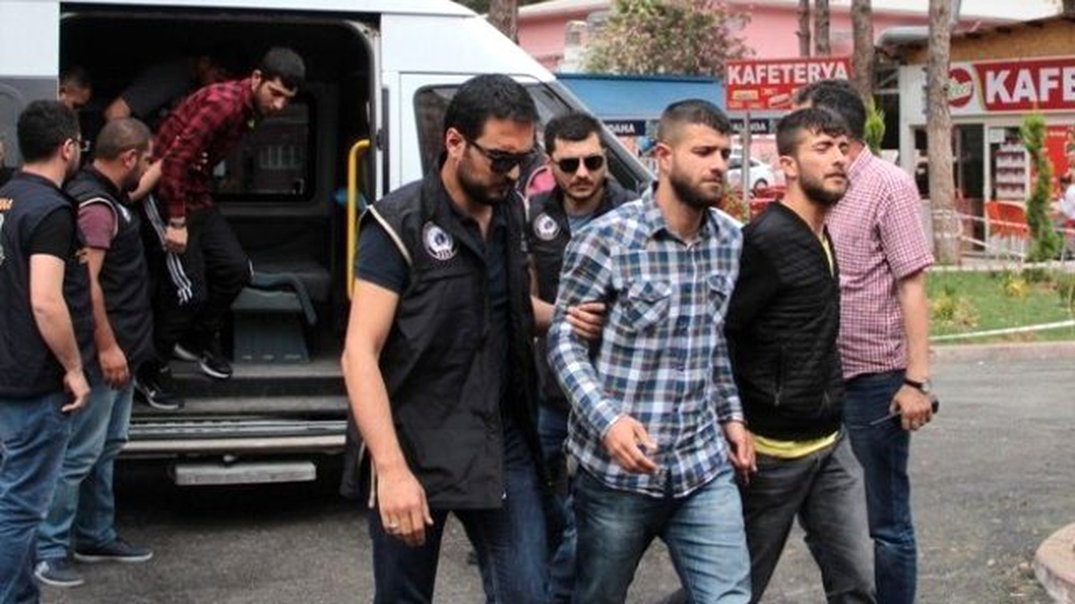 Yol Kesip Haraç Alan PKK\'lılar Yakalandı