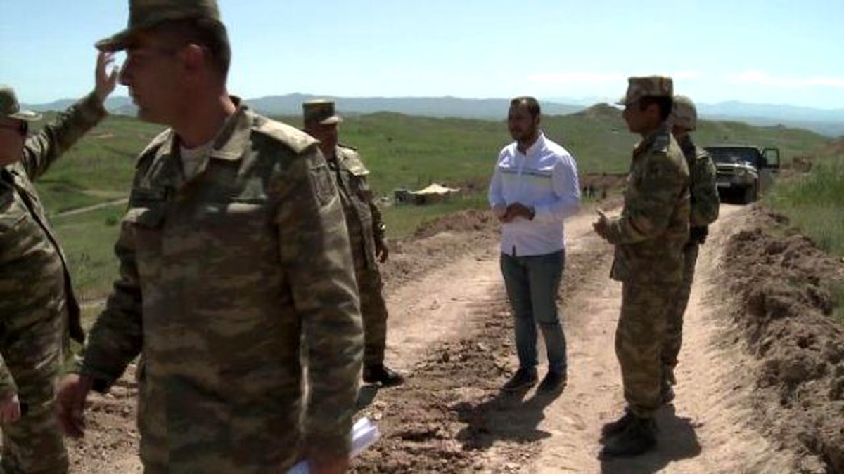 Azerbaycan, Ermenistan Sınır Hattında Güçlendirme Yapıyor