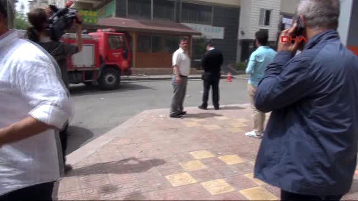 Gaziantep - Apartmanda Tüp Patladı 1 Ölü, 3 Yaralı - Yeniden