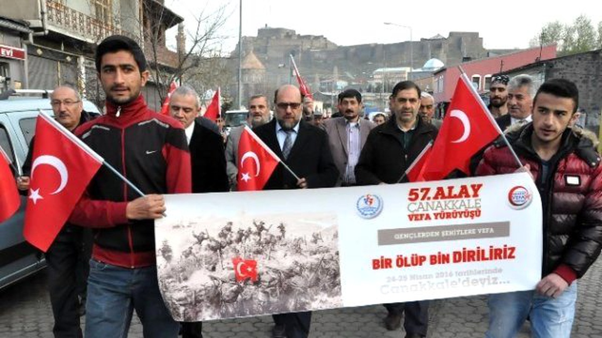 Kars, 57. Alay Şehitleri İçin Yürüdü