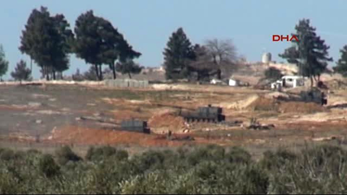 Kilis Sınıra 6 Kilometre Uzaklıkta Bulunan Işid\'e Ait Atış Hazırlığındaki Füze Rampası İmha Edildi