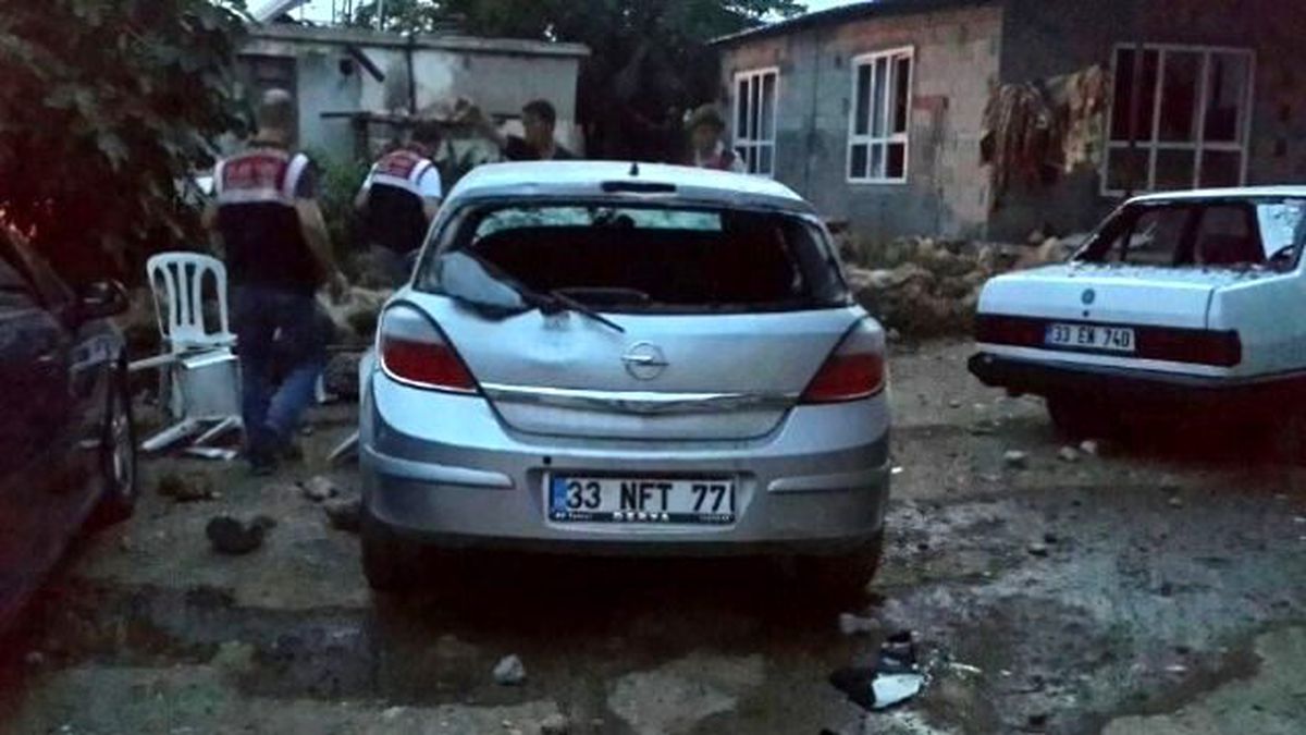 Tarsus'ta 'Cono'larla Mahalleliler Arasında Kavga