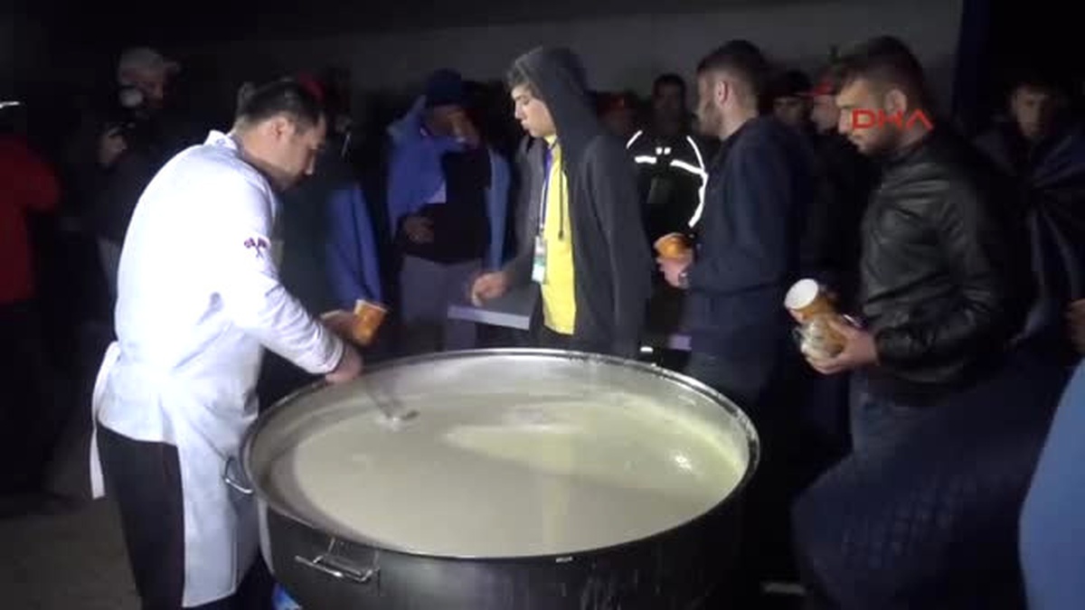 Yeniden Çanakkale\'de 57. Alaya Vefa Yürüyüsü