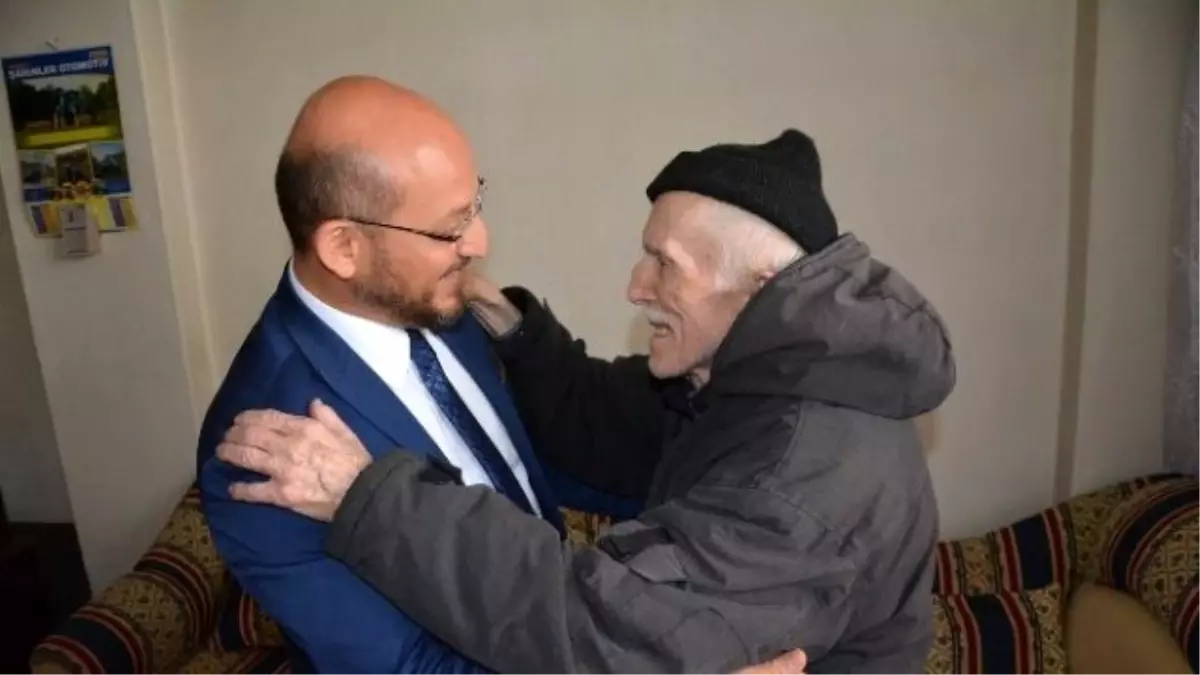 Başkan Özcan: "Halkımızın Duası İçin Çalışıyoruz"