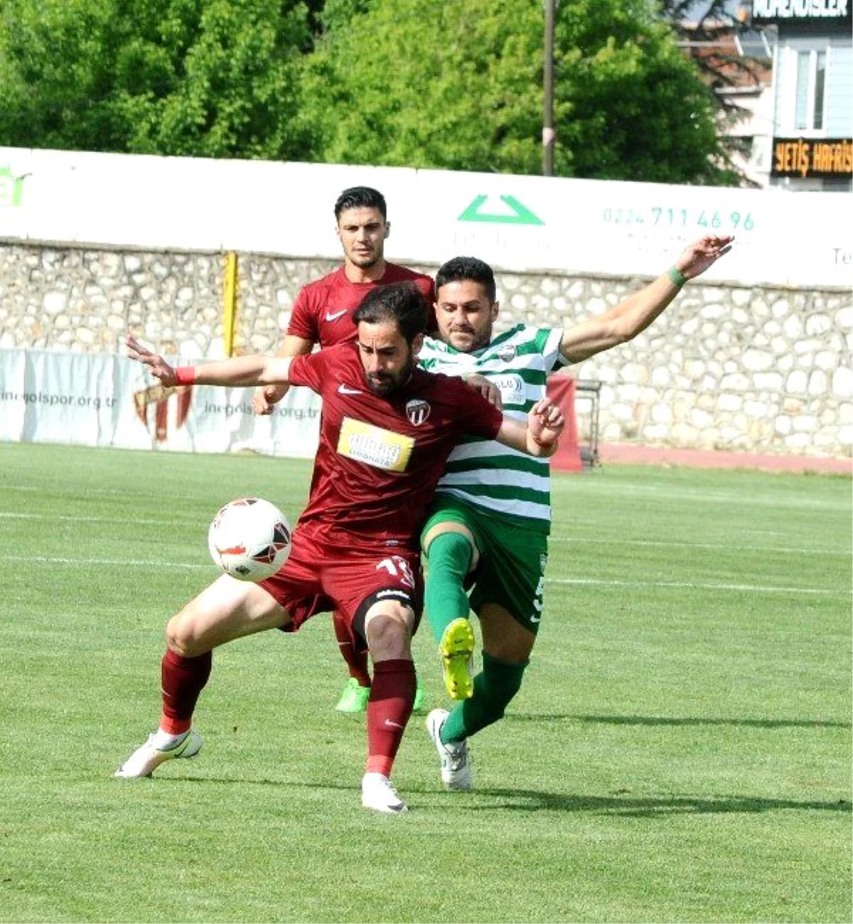 Biri Play-off, Diğeri Lige Tutunma Savaşında