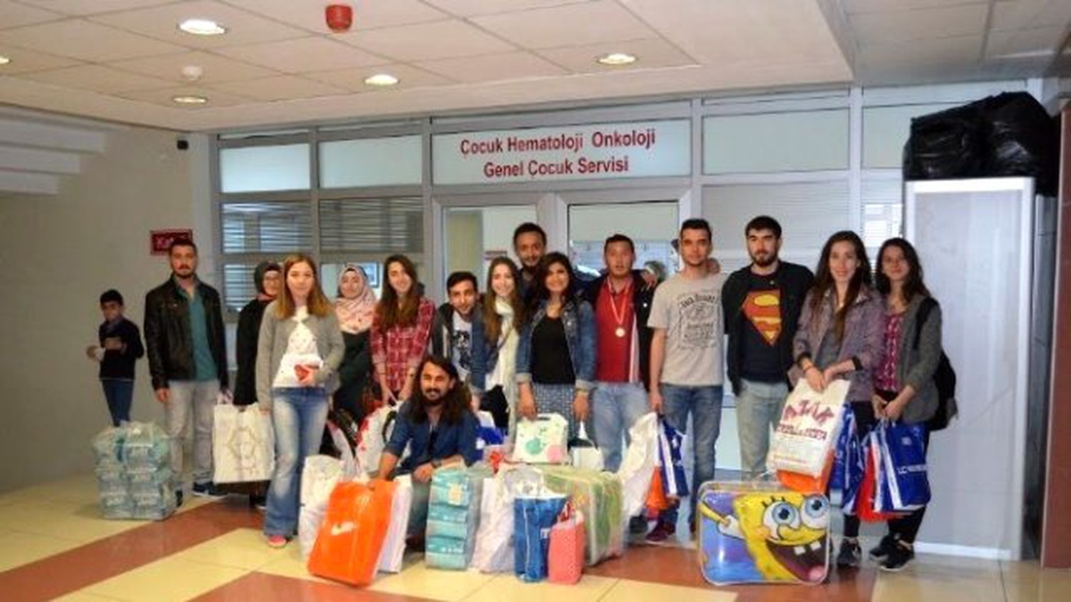 Çocuk Hastanesinde 23 Nisan Etkinliği