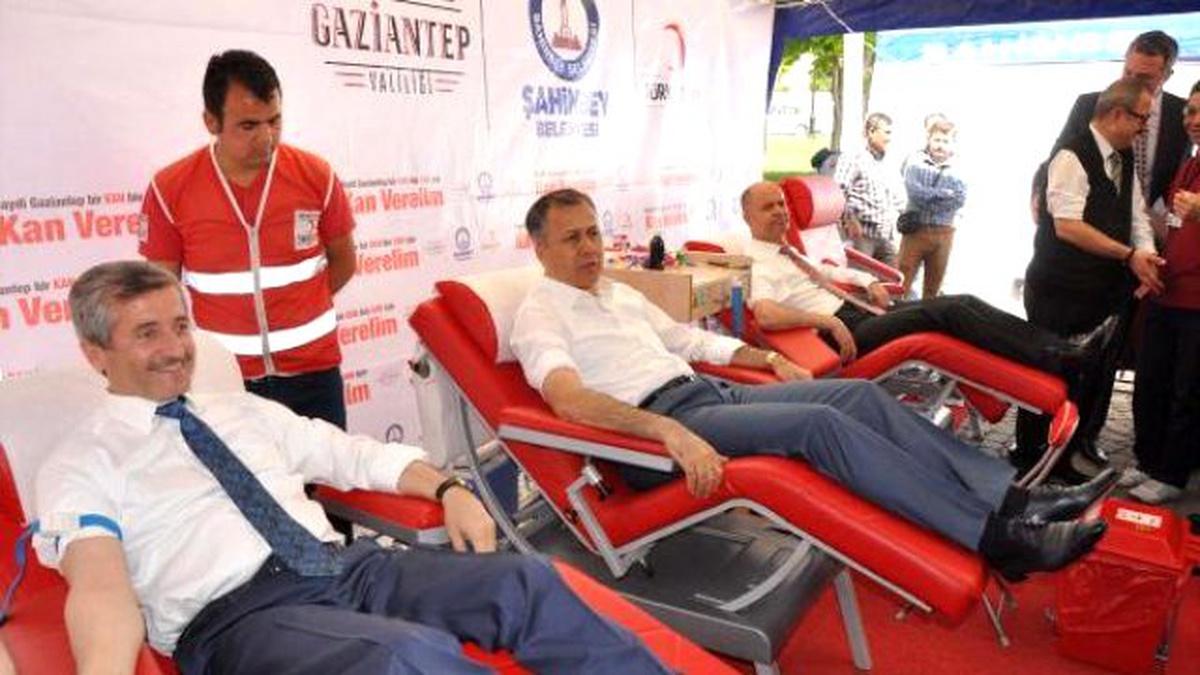 Gaziantep\'te Geleneksel Kan Bağışı Etkinliği Düzenlendi