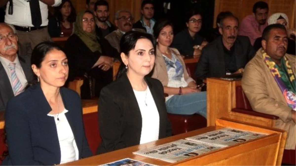 Hdp\'li Yüksekdağ\'dan Meclis Başkanı Kahraman\'a \'Laiklik\' Eleştirisi