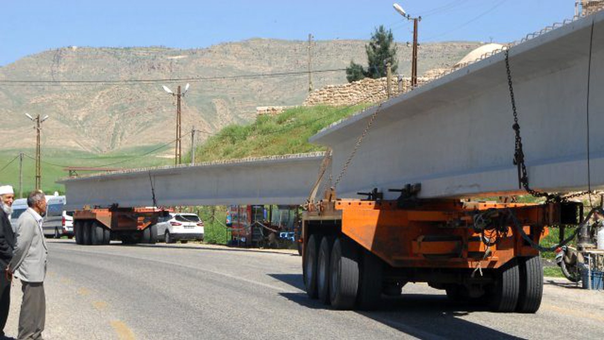 Köprü Ayakları Köprü\'den Zor Geçti