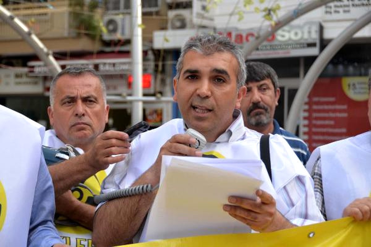 Nükleer Santrallere Karşı Gökyüzüne Siyah Balon Bıraktılar