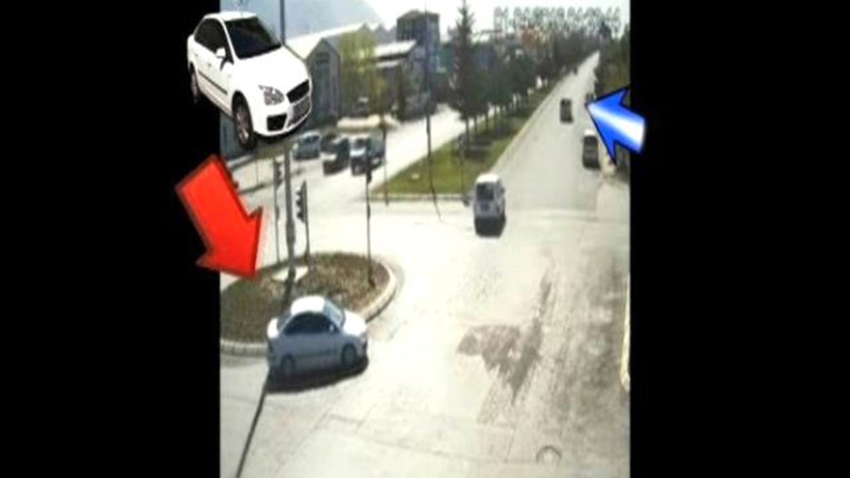 Sinyal Kesiciyle Aracın Kilitlenmesini Önleyip Hırsızlık Yaptılar