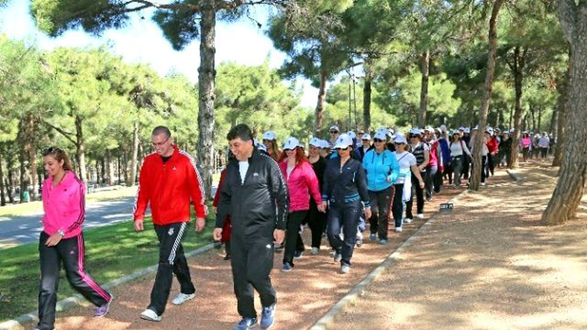 Şehitkamil\'de Sağlıklı Adımlar Sağlıklı Gıdalar
