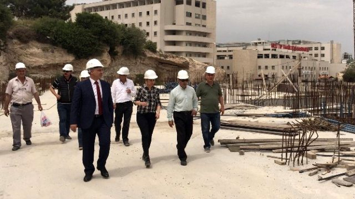Akdeniz Kültürlerini Araştırma ve Kongre Merkezi İnşaatı Devam Ediyor