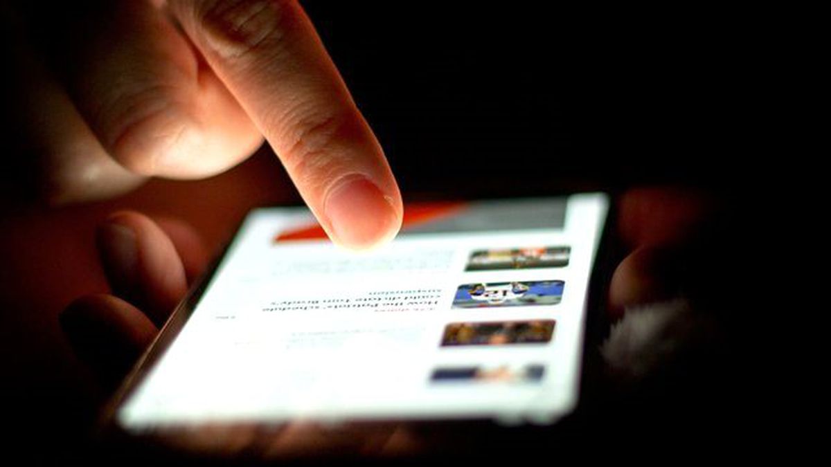 Android Telefonlarda 'Cinsel İçerikli' Resim ve Video İzleyene Bulaşan Virüs