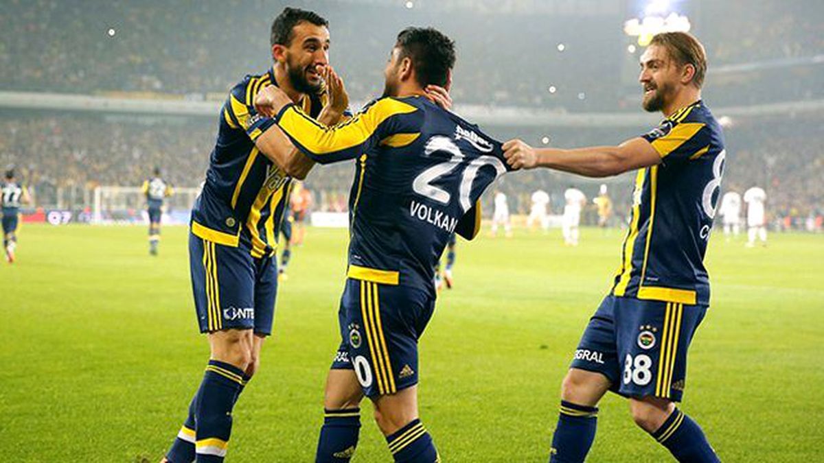 Borussia Dortmund, Volkan Şen'e Teklif Yapmaya Hazırlanıyor