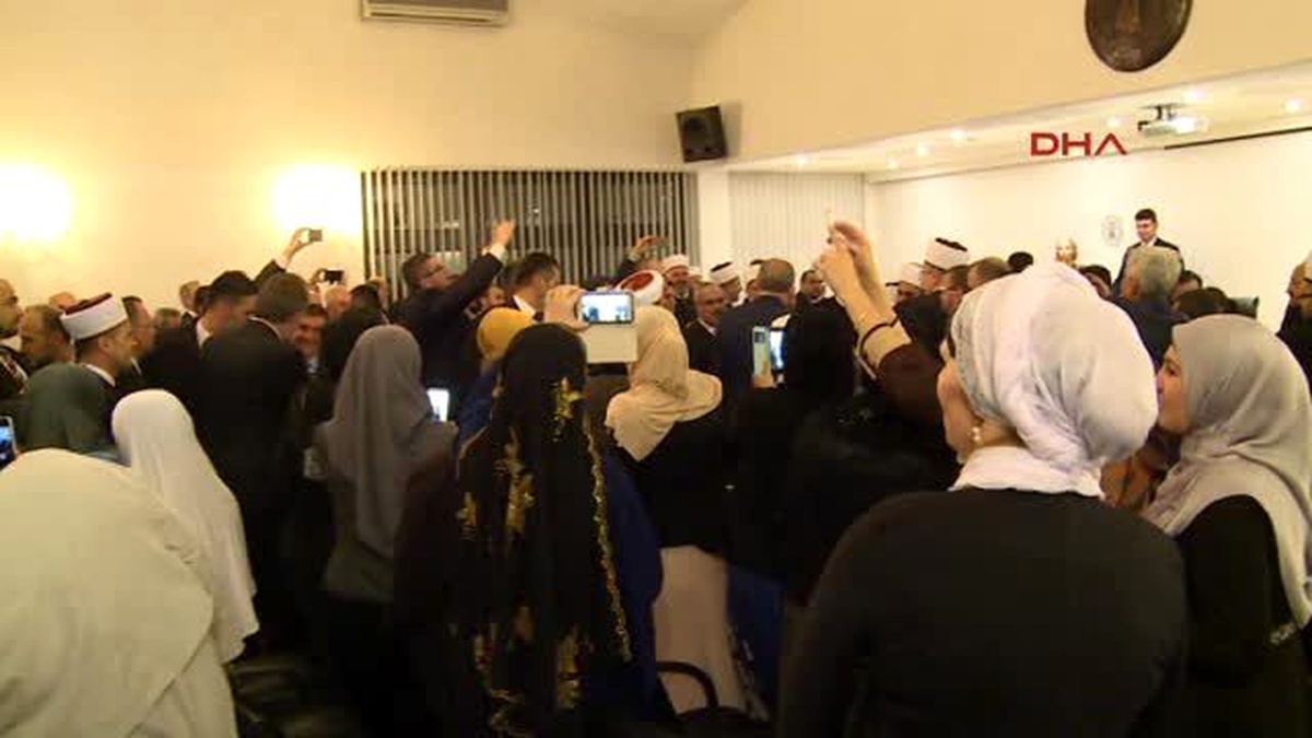 Cumhurbaşkanı Erdoğan Zagreb Camisini Ziyaret Etti