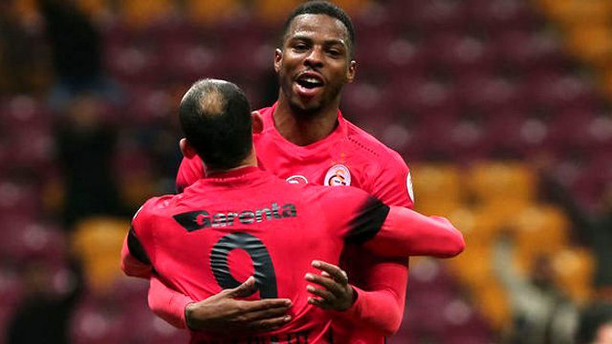 Galatasaraylı Ryan Donk Çin Ligi Yolcusu