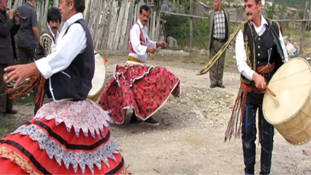 Kastamonu Belediye Başkanı, İlde Köçeği Yasakladı
