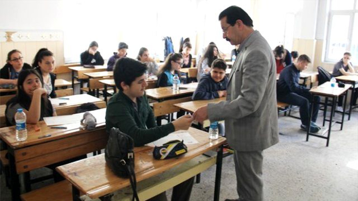 MEB\'den Görevliler İçin Sınav Ücreti Açıklaması