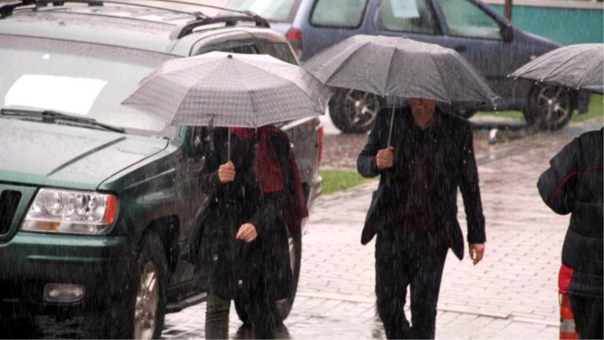Meteoroloji: Ülke Genelinde Yağmurlu Hava Hakim Olacak