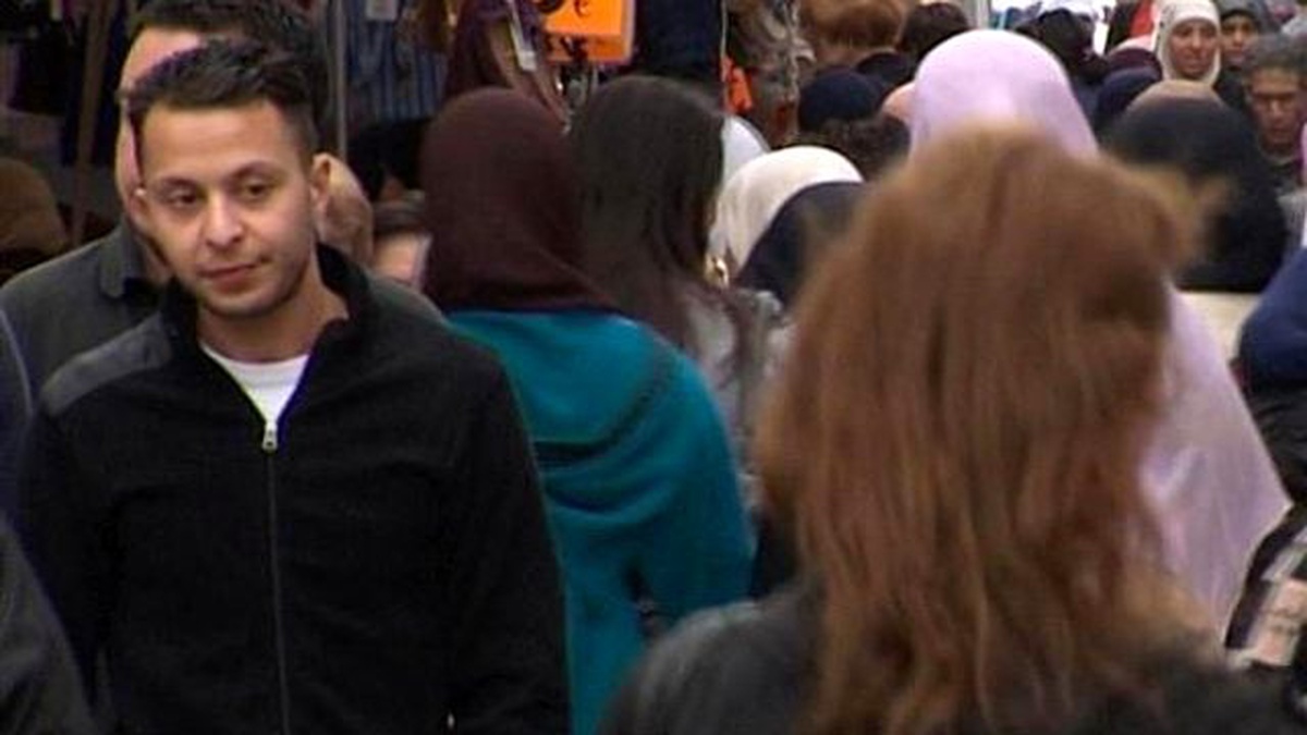 Paris Saldırılarının Zanlısı Abdeslam Fransa\'ya İade Edildi