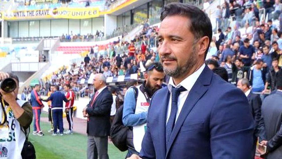 Pereira, Diego Ribas'ı Takımdan Kesti, Takım 4 Maçta 11 Gol Attı