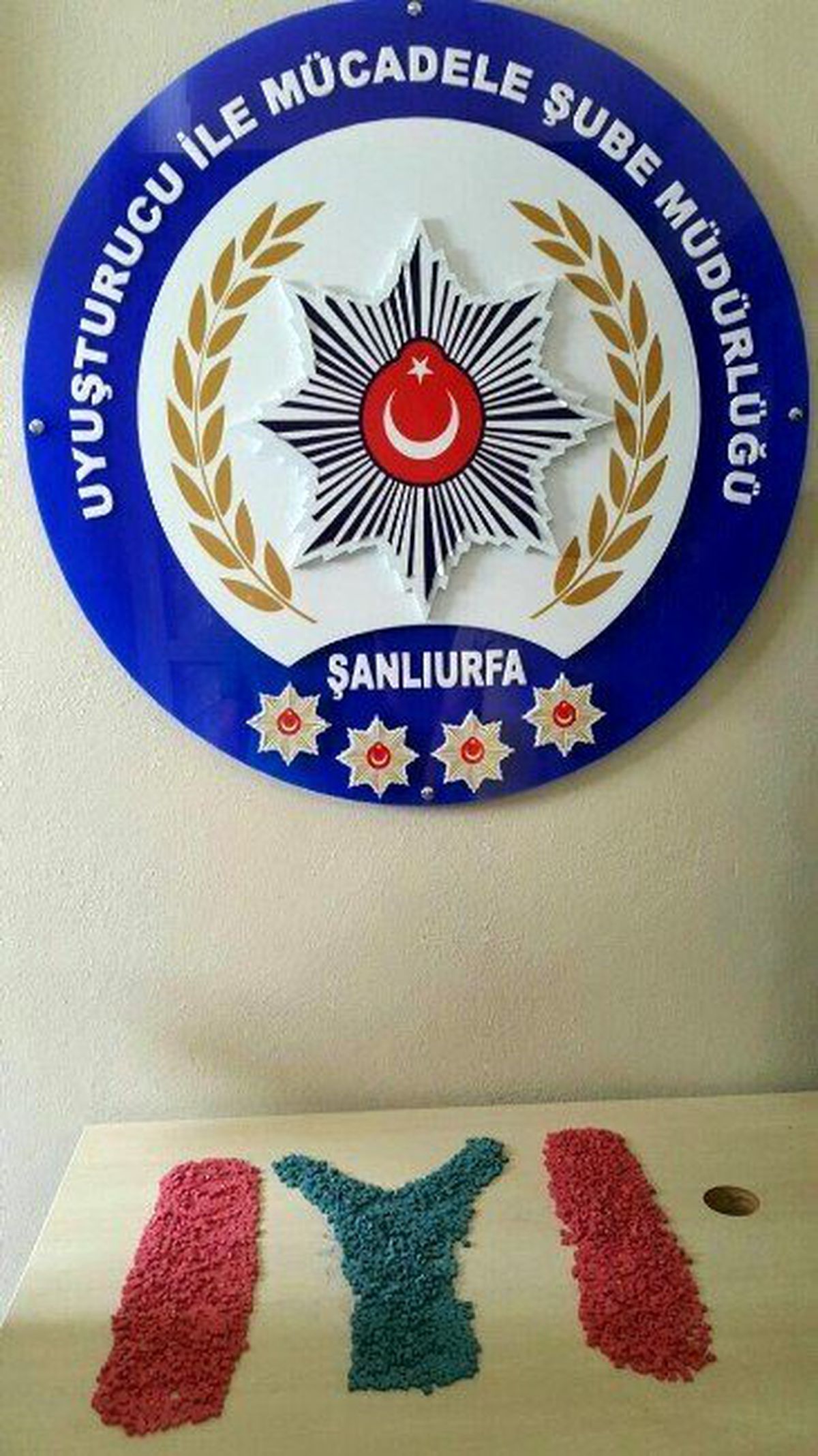 Şanlıurfa\'da Uyuşturucu Hap Ele Geçirildi