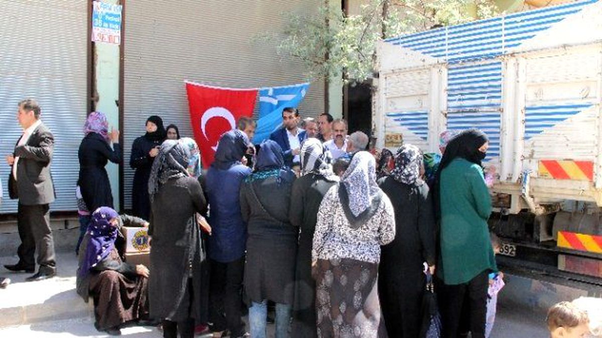 Savaş Mağduru Türkmenlere Yardım