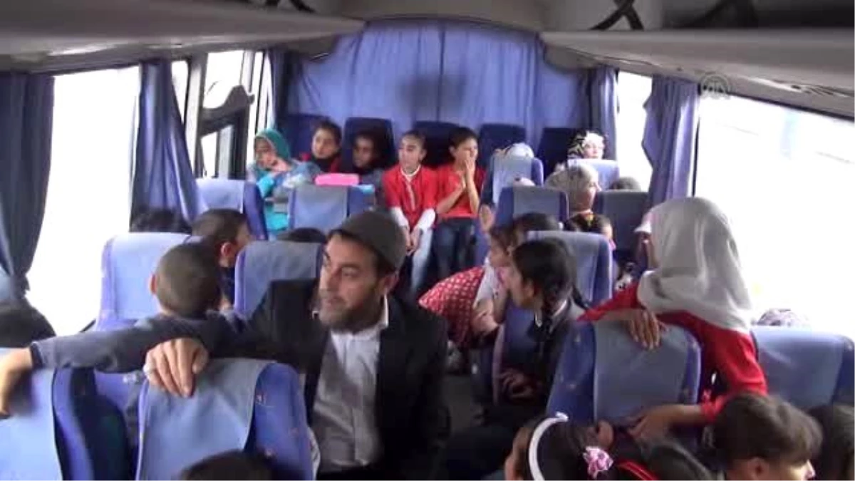 Türkiye\'ye Sığınan Suriyeli Çocuklar