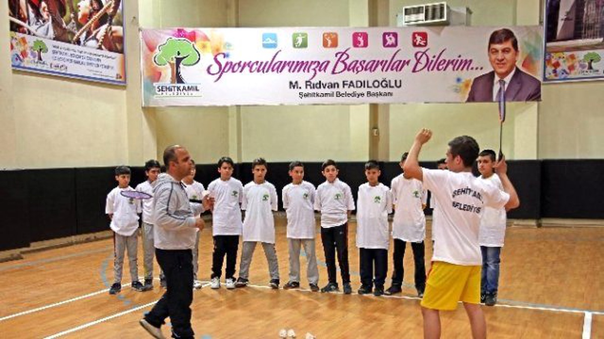 Badminton Şehitkamil ile Yükselişe Geçti