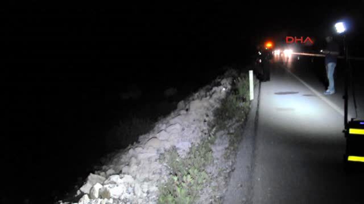 Didim - Motosikletiyle Uçtuğu Şarampolde Öldü