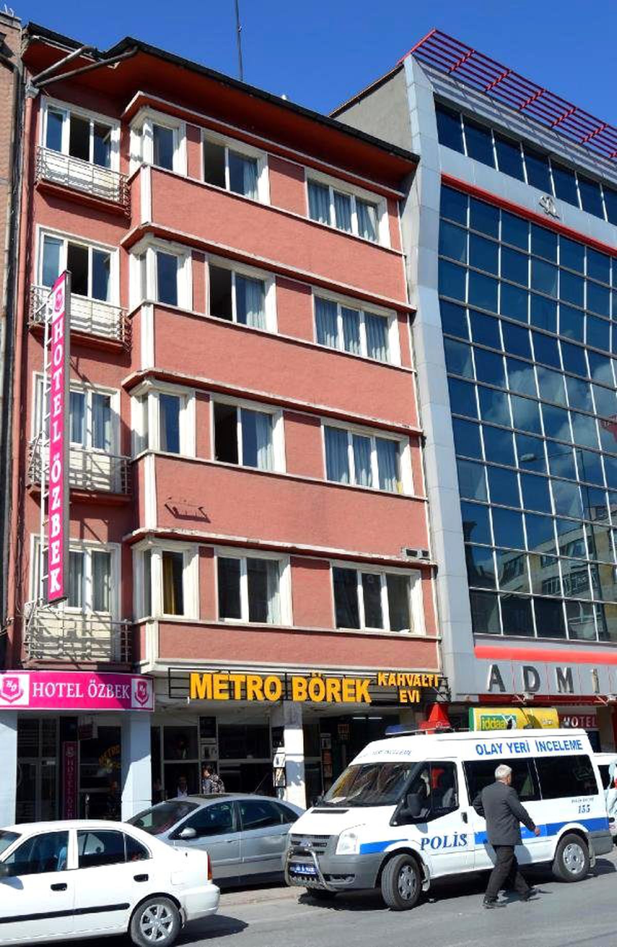 Kaldığı Otel Odasında Ölü Bulundu