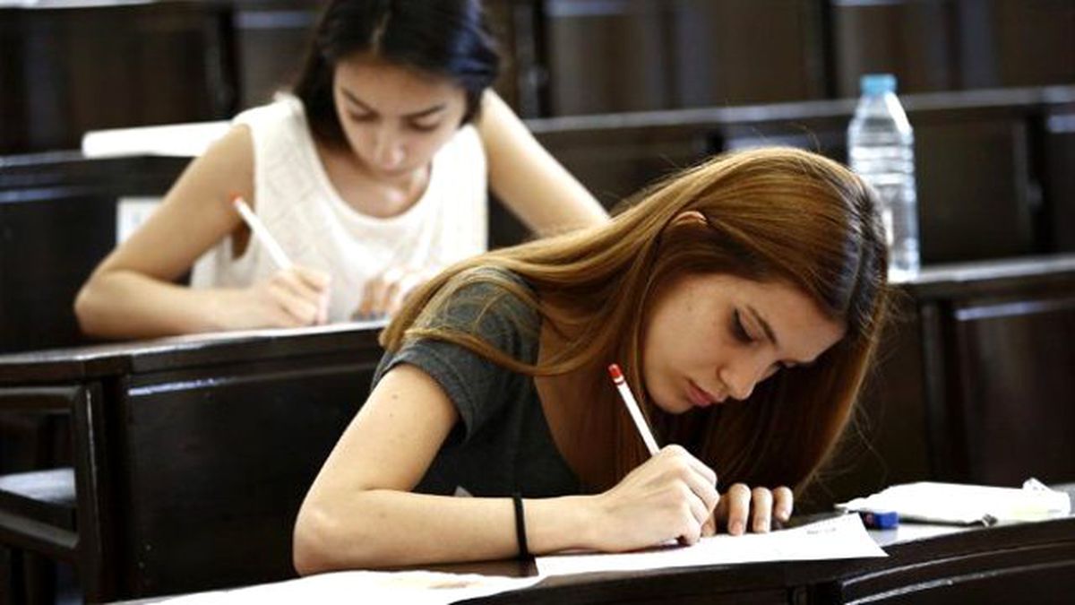 Lys Tarihte Mezunlar Daha Başarılı