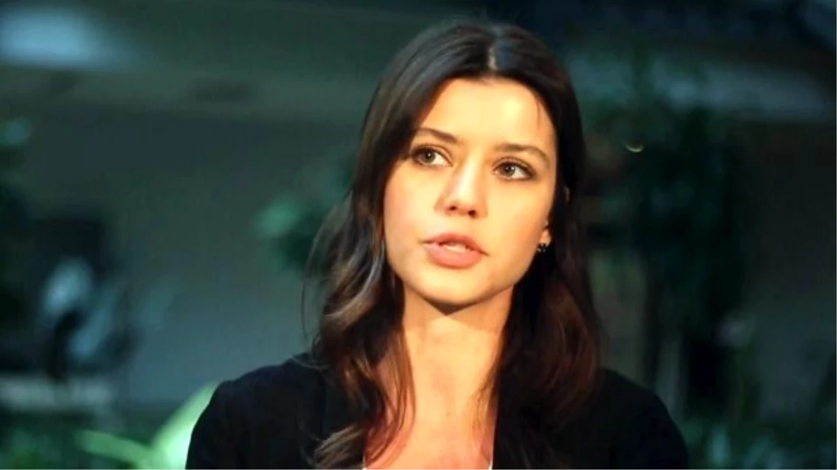 Mahkeme, Beren Saat\'in 220 Bin Liralık Talebini Haklı Buldu