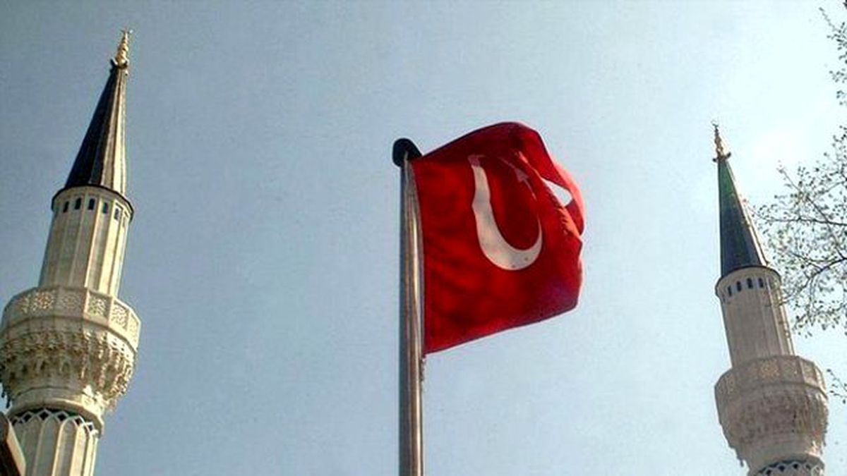 Türkiye\'de Laiklik Yükselişte