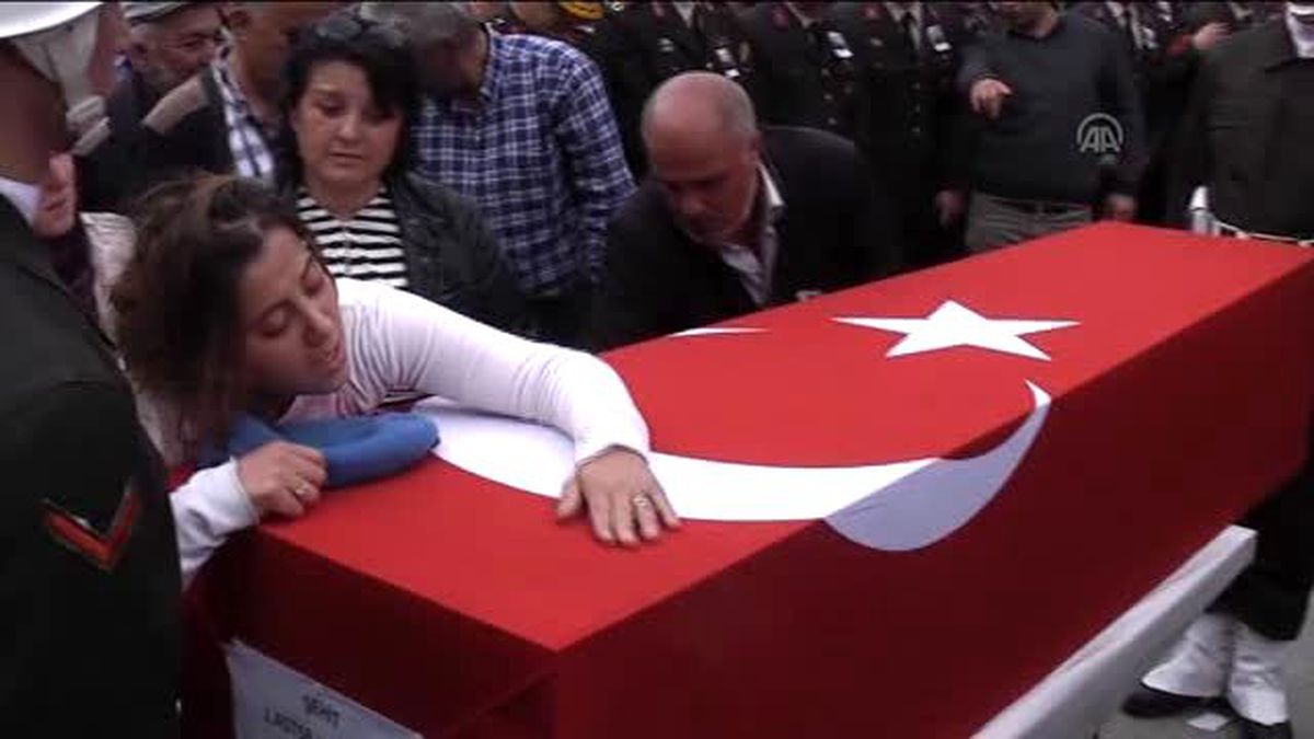 Şehit Astsubay Uyanık Son Yolculuğuna Uğurlandı