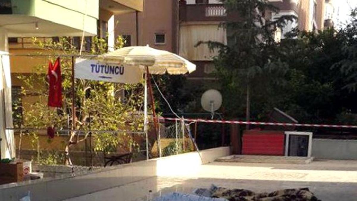 Alanya\'da Balkondan Düşen Suriyeli 2 Kardeş, Yaşamını Yitirdi - Yeniden