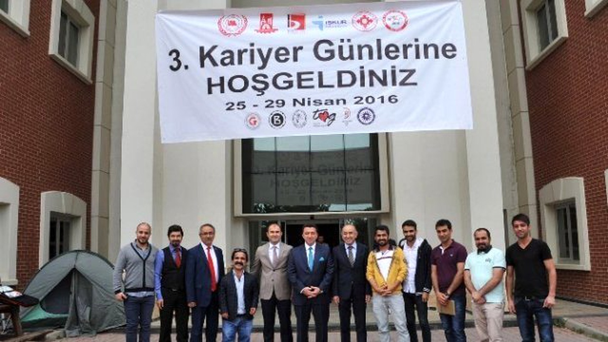 Başkan Bakıcı 3. Kariyer Günleri\'ne Konuşmacı Olarak Katıldı