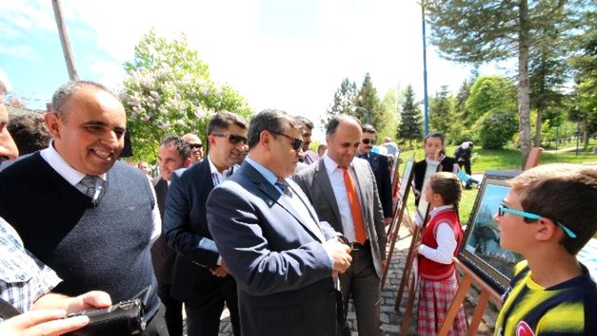 Beyşehir\'de Öğrencilerin Fotoğrafları Sergilendi