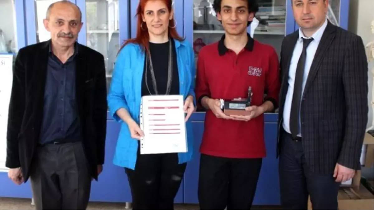 Bilsem Öğrencisi \'Sınıf Mikrotomu\' Yaptı, Patent Aldı