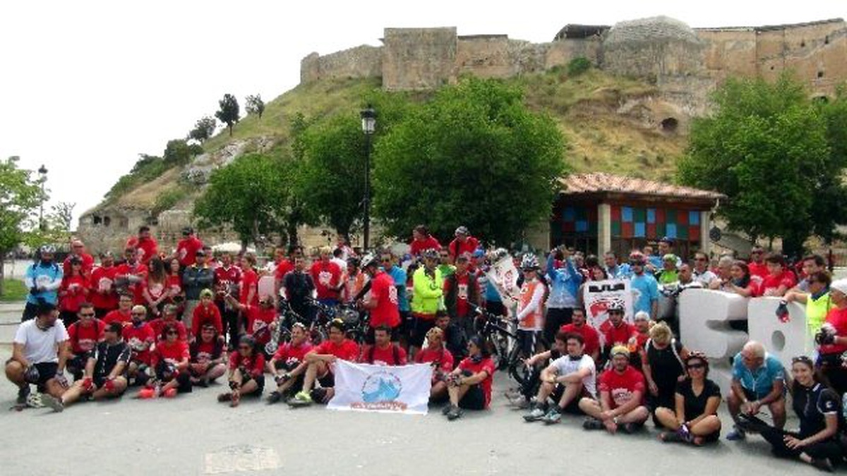 Bisiklet Tutkunları Gazi Kentte Buluştu