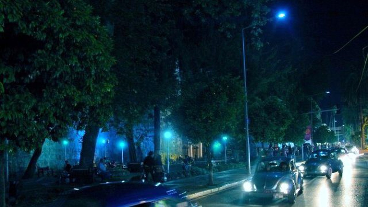 Clk Akdeniz Elektrik\'ten Otizme Mavi Işıklı Destek
