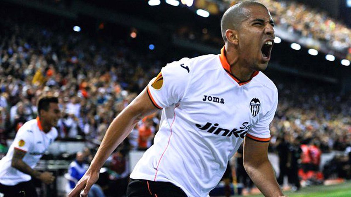 Fenerbahçe, Feghouli'nin Menajeriyle Görüşüp Anlaşma Noktasına Geldi