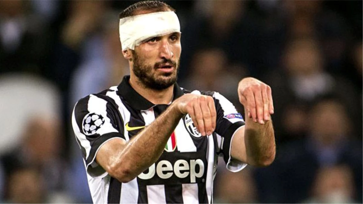 Fenerbahçe, Juventuslu Stoper Chiellini ile Transfer Görüşmesi Yaptı