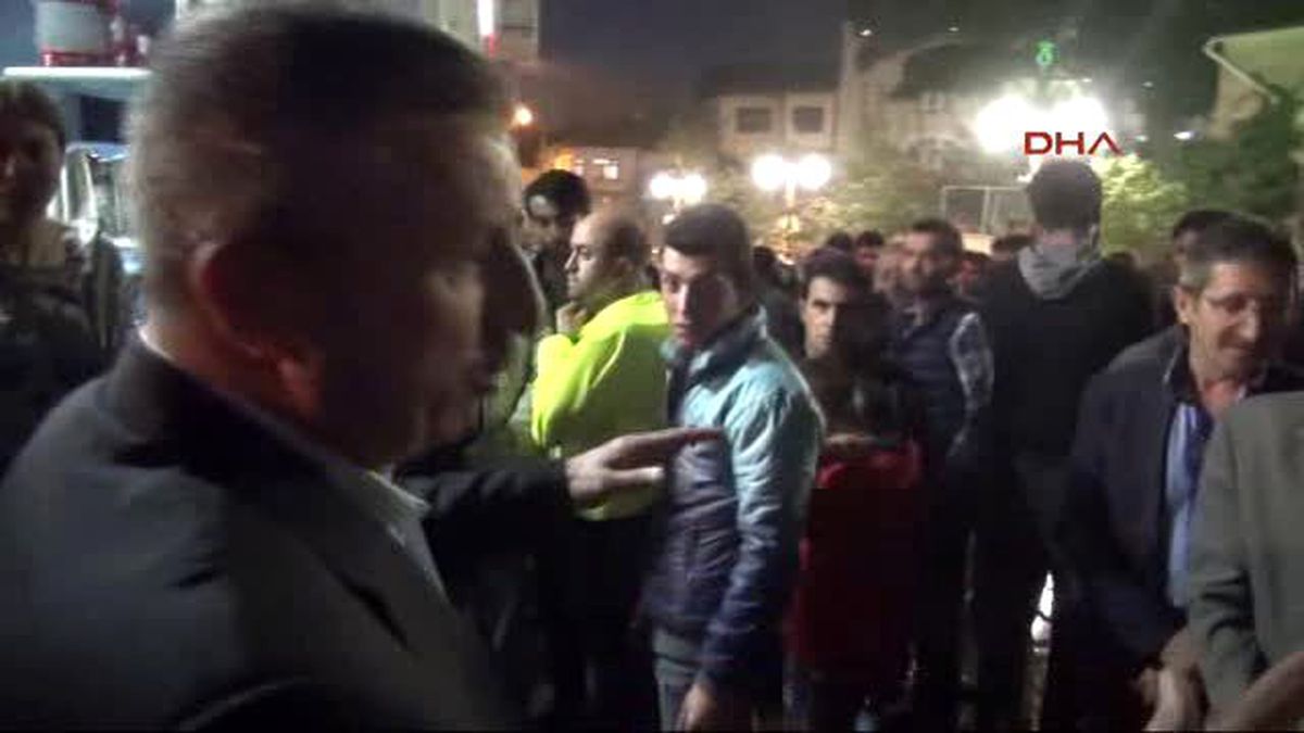 Kütahya\'da 3 Katlı Binada Patlama: 3 Yaralı