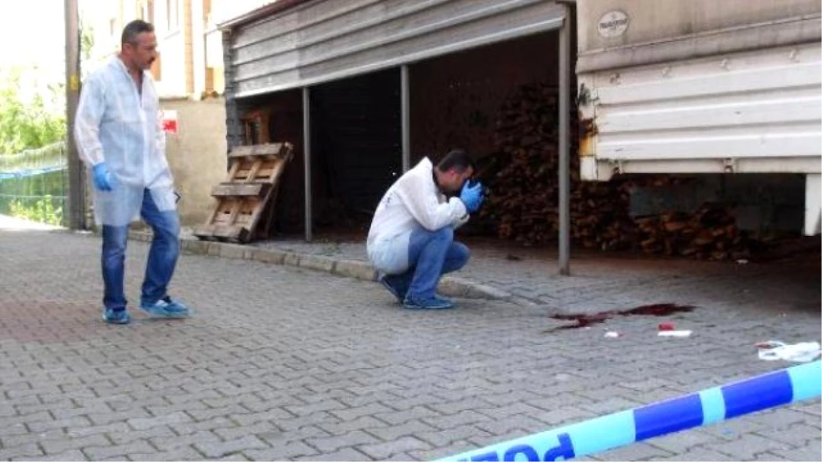 Polis Memuru, Eşinin Polis Amcasını Öldürdü