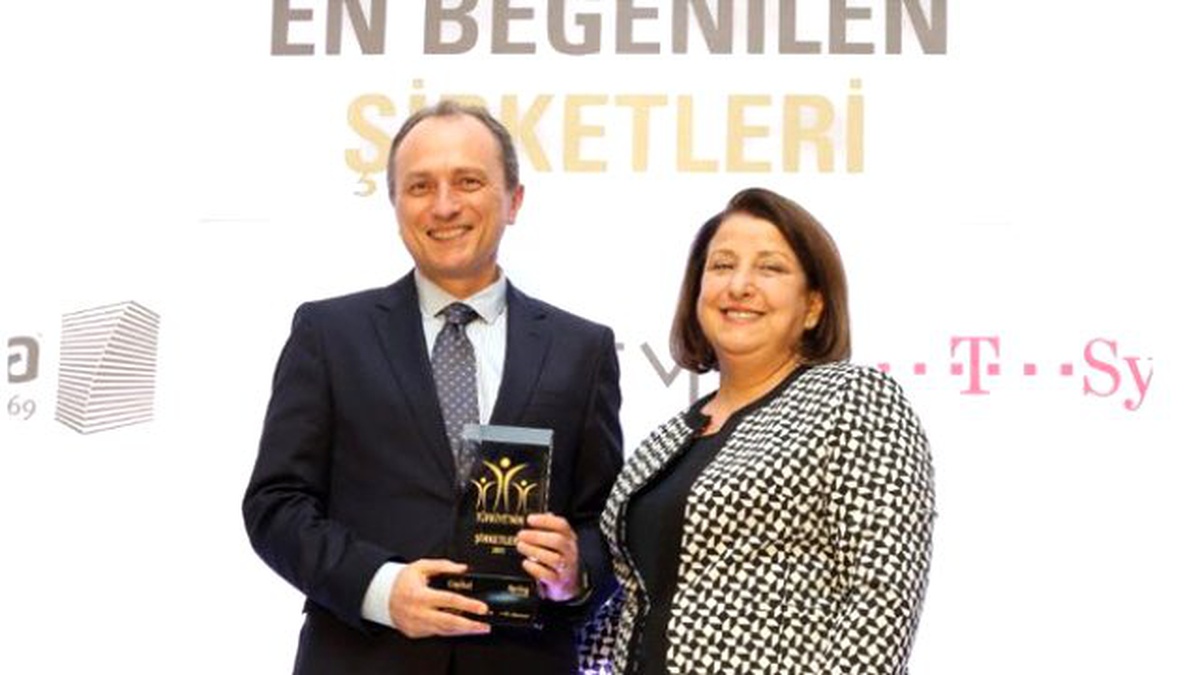 Türkiye\'nin En Beğenilen Bilişim Şirketi Microsoft Oldu