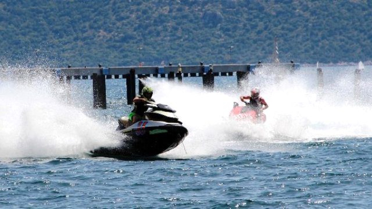 Türkiye Sujeti ve Flyboard Şampiyonası 1. Ayak Yarışları Bodrum\'da Başladı