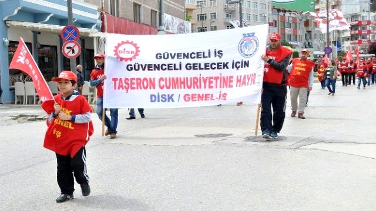 1 Mayıs Bandırma\'da Kutlandı
