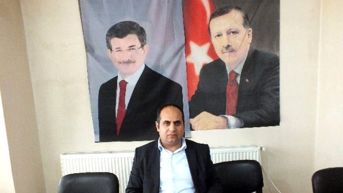 AK Parti Malazgirt İlçe Teşkilatından, Başbakan Davutoğlu\'na Teşekkür
